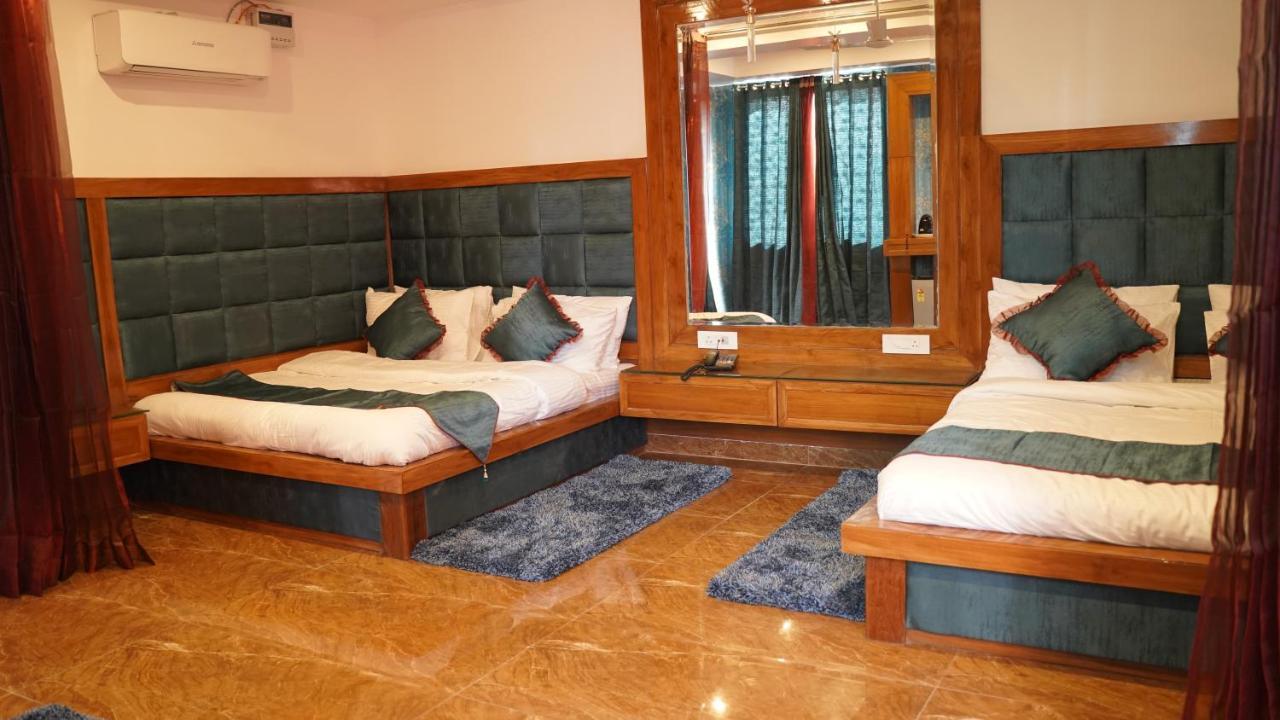 Hotel Saheb'S Castle Mcleodganj แมคลอยด์กันจ์ ภายนอก รูปภาพ