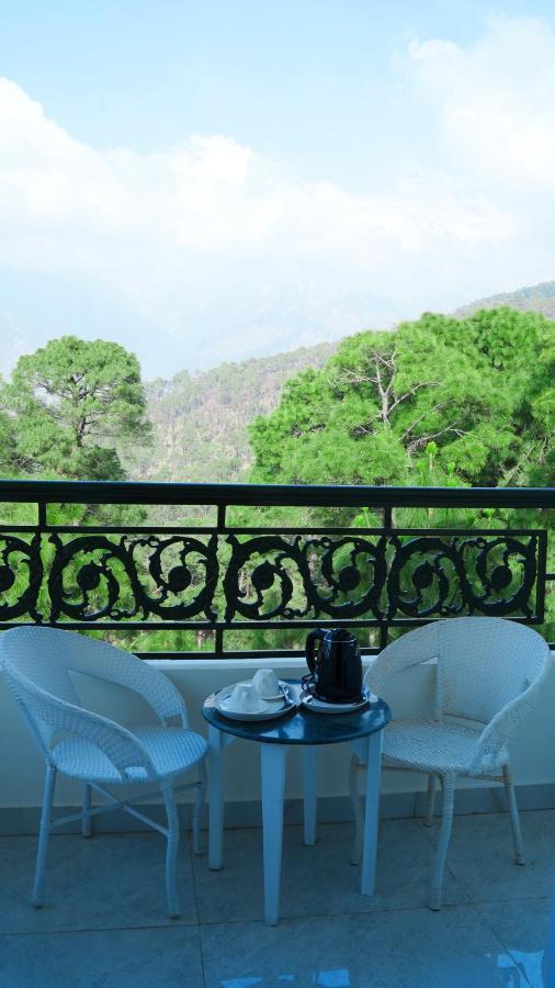 Hotel Saheb'S Castle Mcleodganj แมคลอยด์กันจ์ ภายนอก รูปภาพ