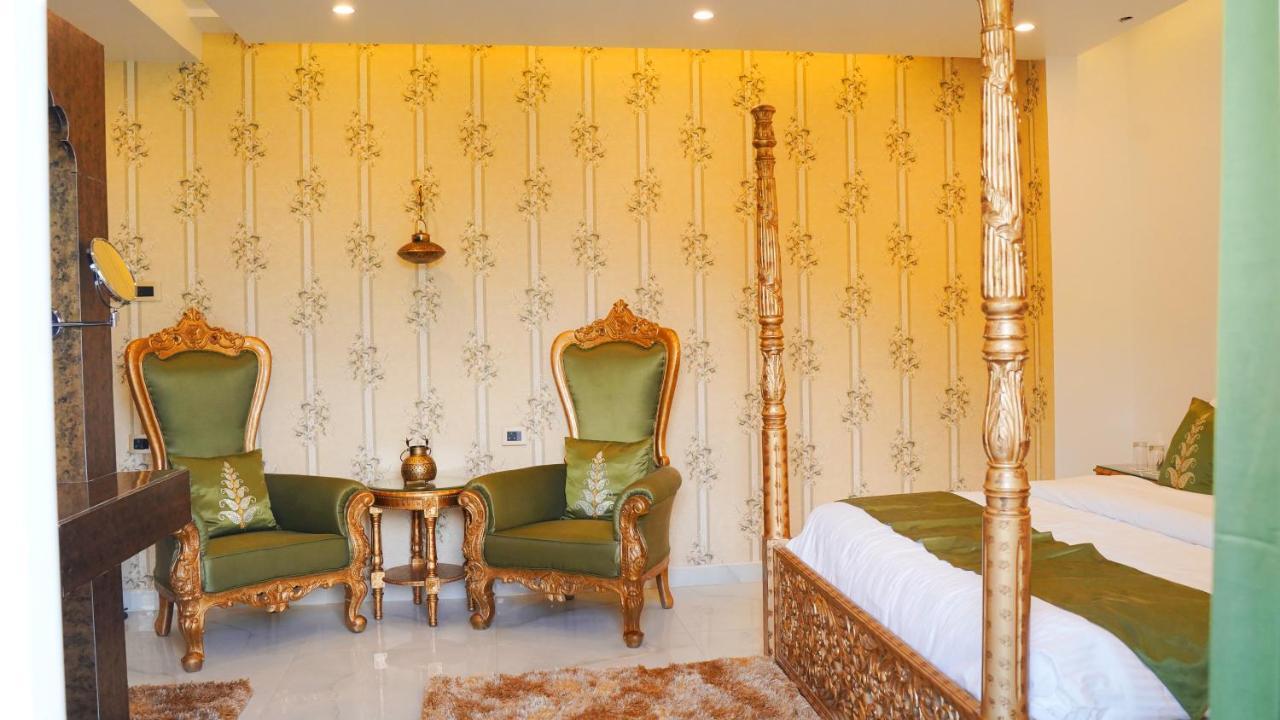Hotel Saheb'S Castle Mcleodganj แมคลอยด์กันจ์ ภายนอก รูปภาพ
