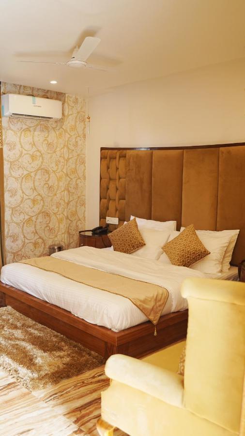 Hotel Saheb'S Castle Mcleodganj แมคลอยด์กันจ์ ภายนอก รูปภาพ