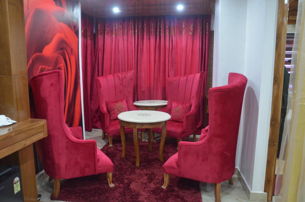 Hotel Saheb'S Castle Mcleodganj แมคลอยด์กันจ์ ภายนอก รูปภาพ